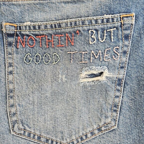 Abercrombie & Fitch Jean Denim BF Shorts Womens 25/0 Blue Embroidered Peace Sign - Picture 5 of 12